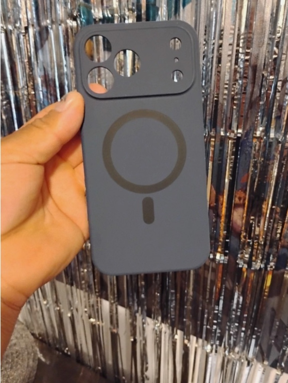 Magnetic Wireless Charging Compatible Silicone Phone Case - Navy Blue